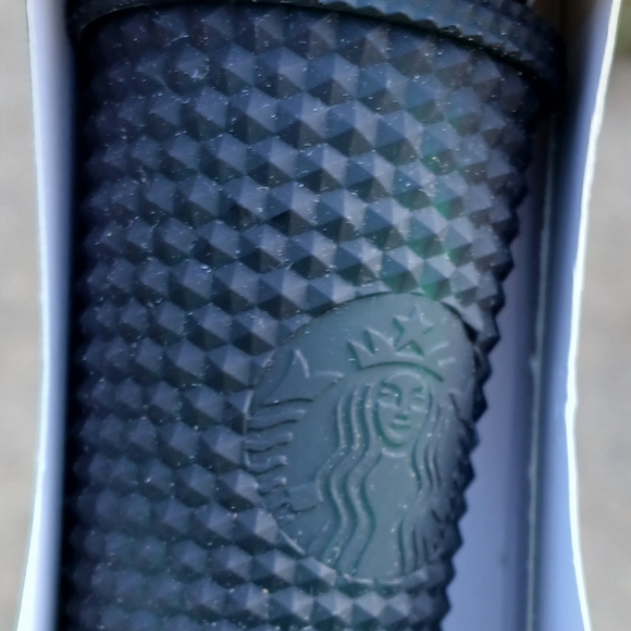 Dark green starbucks keychain - Picture 6 of 8